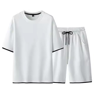 Personnaliser l'usine Ensemble short pour hommes 100% coton T-shirts et short Ensemble Streetwear d'été T-shirt à col rond Survêtement pour OEM - Product Image 6