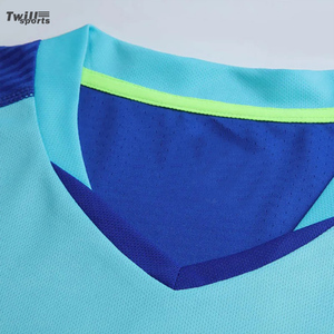 High Quality Spandex/Cotton Men's Soccer Uniform Custom Colors Logo V-neck Comfortable Breathable Adult Regular Fit Design Twill - Product Image 4