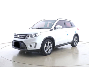 Nouvelles offres pour 2024 2025 <span class=keywords><strong>Suzuki</strong></span>-<span class=keywords><strong>Vitara</strong></span> SUV d'occasion Turbo 4WD Intérieur clair Sièges en cuir ACC Régulateur de vitesse Essence Diesel Hybride Options - Product Image 6