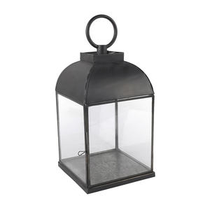 Lanterne de terrarium hexagonale en métal et verre de style industriel vintage, lanterne à bougie pour patio, jardin et décoration de salon de luxe - Product Image 1