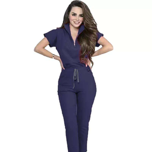 Easy Fit Scrubs Uniformes Conjuntos con bolsillo delantero Camisa de manga corta y cuello alto doblado - Product Image 2