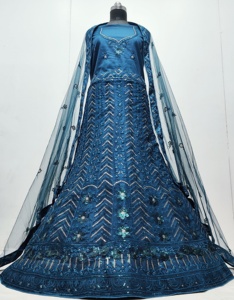 Élégant filet Dupatta brodé 3M Flair Lehenga Choli avec travail de séquence lourd pour les acheteurs de détail B2B - Product Image 2