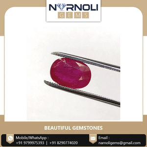 Pierre précieuse ovale à facettes de rubis naturel de haute qualité - Product Image 2