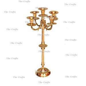 Candelabro Alto de Metal Color Dorado con Accesorios de Decoración para el Hogar y Bodas de Calidad Exclusiva - Product Image 1
