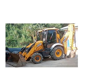 Prêt pour la construction ! Chargeuses-pelleteuses JCB 3CX d'occasion, modèle 2020, capacité nominale de 9 tonnes, moteur Caterpillar, état parfait, prix avantageux - Product Image 2