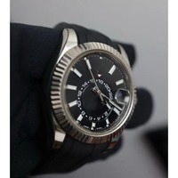Vente en gros de boîtiers de montres en cristal de saphir de qualité supérieure, dotés du mouvement 3132, montres mécaniques automatiques multi-fuseaux horaires
