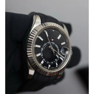 Wholesale of premium sapphire crystal <b>watch</b> <b>cases</b> featuring the 3132 movement, multi-time zone automatic mechanical <b>watches</b> - Product Image 3