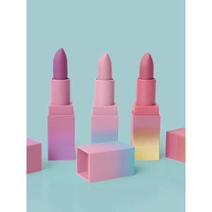 Set di 3 Lucidalabbra Impermeabili di Alta Qualità con Logo Personalizzato, Finitura Opaca, Effetto Volumizzante e Idratante, Confezione ODM - Product Image 1