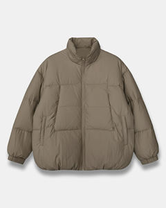 Nouvelles vestes matelassées en duvet pour hommes à col montant et fermeture éclair intégrale, couleur unie, logo personnalisé, fabrication par Antique Fashion - Product Image 4