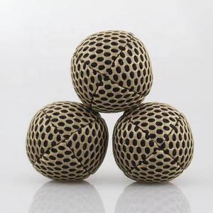 Precio bajo a granel nueva Bola de malabares 4 paneles Bola de malabares deportiva para Magic Circus principiante niños jugando juguete - Product Image 2