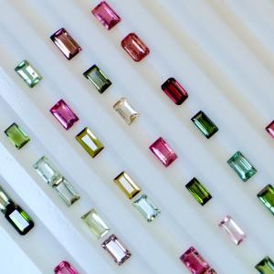 Tourmaline naturelle 3x5mm coupe baguette pierre précieuse multicolore en gros pour la fabrication de bijoux - Product Image 1
