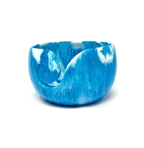 Cuenco de hilo de resina hecho a mano con base antideslizante de acabado suave, organizador de ganchillo y tejido de primera calidad, regalo para artesanos - Product Image 1