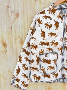 ผ้าห่มผ้าฝ้ายเจอร์ซีย์พิมพ์ลายบล็อกแบบอินเดีย ลายทางสัตว์ โบฮีเมียน ระบายอากาศได้ดี ใช้ได้ทุกฤดู เป็นมิตรกับสิ่งแวดล้อม สำหรับผู้หญิง แบบสองด้าน - Product Image 2