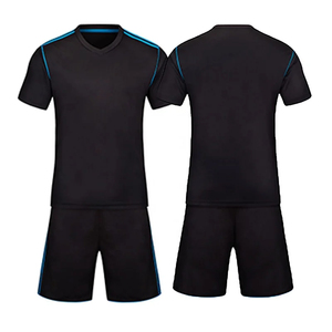 Ensemble de vêtements de football respirants personnalisés de haute qualité, vente en gros de maillots de football pas chers pour hommes et femmes - Product Image 4