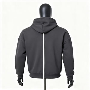 เสื้อฮู้ดดี้ผู้ชายแบบสตรีทแวร์สุดยูนีค ทรงโอเวอร์ไซส์ ผ้าหนา 400 กรัม ลายพราง แต่งคริสตัลเต็มตัว ซิปหน้า - Product Image 3