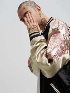 Chaqueta de Satén Negra de Moda Japonesa con Cuatro Fénixes Legendarios, Chaqueta Sukajan Sublimada para Hombre, Chaqueta Bomber de Lujo para Hombre - Product Image 4