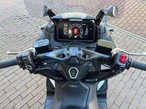 Yamaha Tmax 560 2023 ABS Tech Max Dark Petrol - Product Image 4