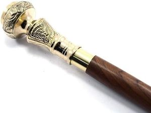 Bastón de Trekking Plegable de Altura Ajustable con Mango de Latón con Cabeza de Animal Moderna, Punta de Goma Antideslizante y Grabado para Hombres y Mujeres - Product Image 4