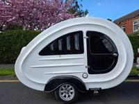 Petite caravane 750 kg, caravane teardrop, remorque de camping à vendre avec livraison rapide