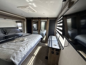 F-o-r-e-s-t R-i-v-e-r R-o-g-u-e A-r-m-o-r-e-d 3-5-1-G-2 d'occasion 2021 à vendre - Product Image 5