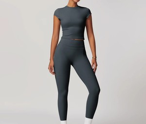 Ensemble de yoga respirant à taille haute pour femmes avec pantalon de yoga à taille élastique sans couture - Product Image 3