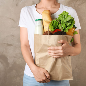 Venta al por mayor precio barato regalo Premium marrón artesanía mango de compras bolsa de papel para llevar portavasos con bolsa de papel de alta calidad - Product Image 4