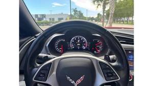 Gran Oferta 2024: Stingray 1LT Coupé Automático Inteligente, Vehículos Usados Premium en Oferta de Temporada - Product Image 2