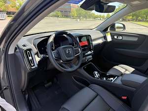 Volvo XC40 Usado 2026 - Product Image 3