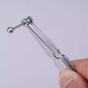 Herramienta profesional para perforar el cuerpo, pinzas para sujetar bolas, agarre de precisión, acero inoxidable, ideal para perforaciones y aplicaciones de joyería - Product Image 4