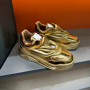 Zapatillas Deportivas de Alta Calidad para Niños y Niñas, Estilo Moderno, con Luces LED de Colores Intermitentes, Fabricadas con PU - Product Image 1