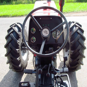 Tractor Compacto Agrícola Massey Ferguson 390 Usado con Motor, Caja de Cambios y Bomba - Potencia Nominal de 70HP en Venta - Product Image 3