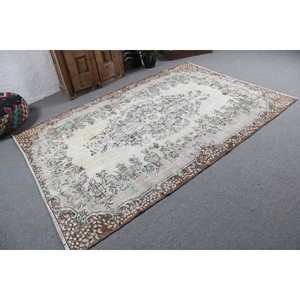 Vintage Rug, 5.5x8.3 ft Turkish Rug, <b>Brown</b> Floral <b>Wool</b> Rug - Product Image 2