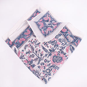 Foulard carré unisexe en coton imprimé floral, léger, respirant et écologique, idéal pour l'été, comme foulard de tête, accessoire pour cheveux ou tour de cou - Product Image 2