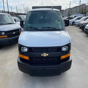 Chevrolet Express 3500 1LT Extended RWD 2016 Económico con Volante a la Izquierda/Derecha - Product Image 1