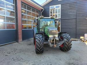 Tractor agrícola Fendt 140HP bastante usado a la venta para uso agrícola - Product Image 5