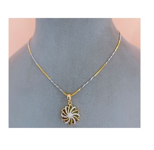 Conjunto de Collar y Pendientes de Diseño Elegante en Oro y Plata con Piedras de Circonita Cúbica para Mujer, Ideal para Fiestas - Product Image 2