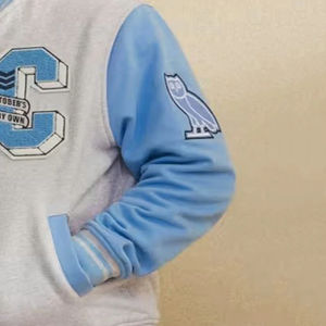 Vestes de baseball universitaires pour hommes de haute qualité, écologiques, respirantes, en laine, sur mesure, fabricant de vestes varsity pour hommes - Product Image 2