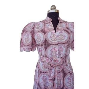 Robe de soirée à col en V, respirante, pour un usage décontracté, robe maxi en coton imprimé floral faite à la main pour femmes, style bohème modeste - Product Image 4
