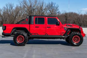 2020 Gladiator Sport 4x4 Low Mileage Sound Engine AUTOMATIC Transmission <b>Panoramic</b> roof LED lights Ready to Ship - Product Image 4