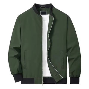 Chaqueta Bomber Ligera, Chaqueta de Moda con Tela Transpirable para Hombre, Tacto Suave, Diseño Casual, Chaqueta Bomber para Uso Diario - Product Image 4