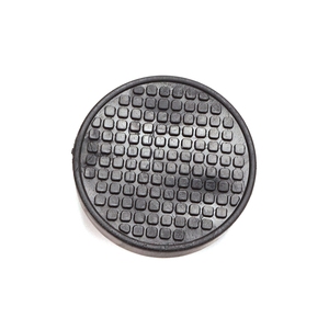 Adaptador de almohadilla de goma BSP1124 para protección de elevación en las series X1, X3, X5, X6, Z4, Z8, 3, 4 y 5 - Product Image 1