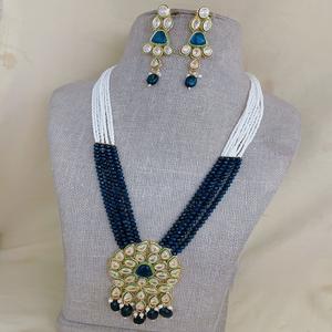 Ensemble de collier en pierre plaqué or Moissanite de haute qualité Boucles d'oreilles pour femmes Bijoux de créateur pour vêtements de mariage - Product Image 1