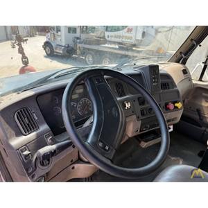 Grúa sobre Camión Manitex 38100S 2007, Sterling LT9513, Usada/Nueva, Capacidad de Carga 25/3/60 Toneladas para Construcción, Caja de Cambios/Motor/Bomba - Product Image 5