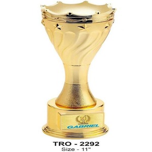 Trofeo de oro metálico de lujo directo de fábrica para honrar la excelencia o celebrar hitos disponibles para la venta - Product Image 3
