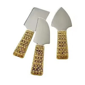 Ensemble de couverts de couteaux à fromage en acier inoxydable de couleur argent de qualité supérieure, parfait pour une utilisation à la table de mariage et une expérience culinaire élégante - Product Image 5