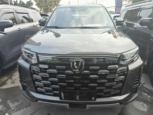 ChangAn CS95 2026 d'occasion en excellent état, automatique, conduite à gauche, intérieur cuir, pneus R21, toit ouvrant - Product Image 3