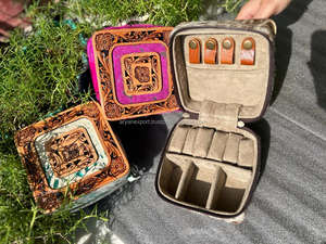 Estuche de joyería de cuero con pelo y herramientas a mano, joyero de vaquera occidental para mujer, joyero de viaje de cuero de vaca genuino grabado - Product Image 6