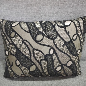 Decorative Jacquard Modern Fabric <b>Cushion</b> <b>Cover</b> Polyester Luxury Comfortable Bed Rest Creamy Colored Pillow - Product Image 2