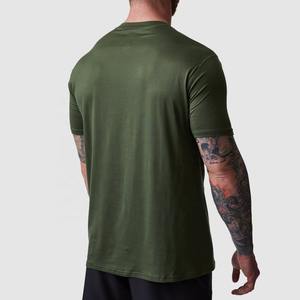 T-shirts personnalisés à la mode avec logo personnalisé pour hommes - Product Image 4