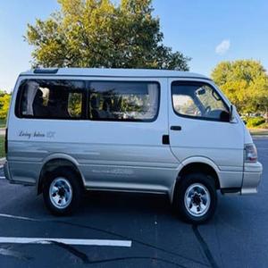 Mini Toyota Hiace Super Custom 4WD con Volante a la Derecha, Años 1995/2000/1994/1996/1995/1997/1998/1993/1992/1991/1990 - Product Image 6